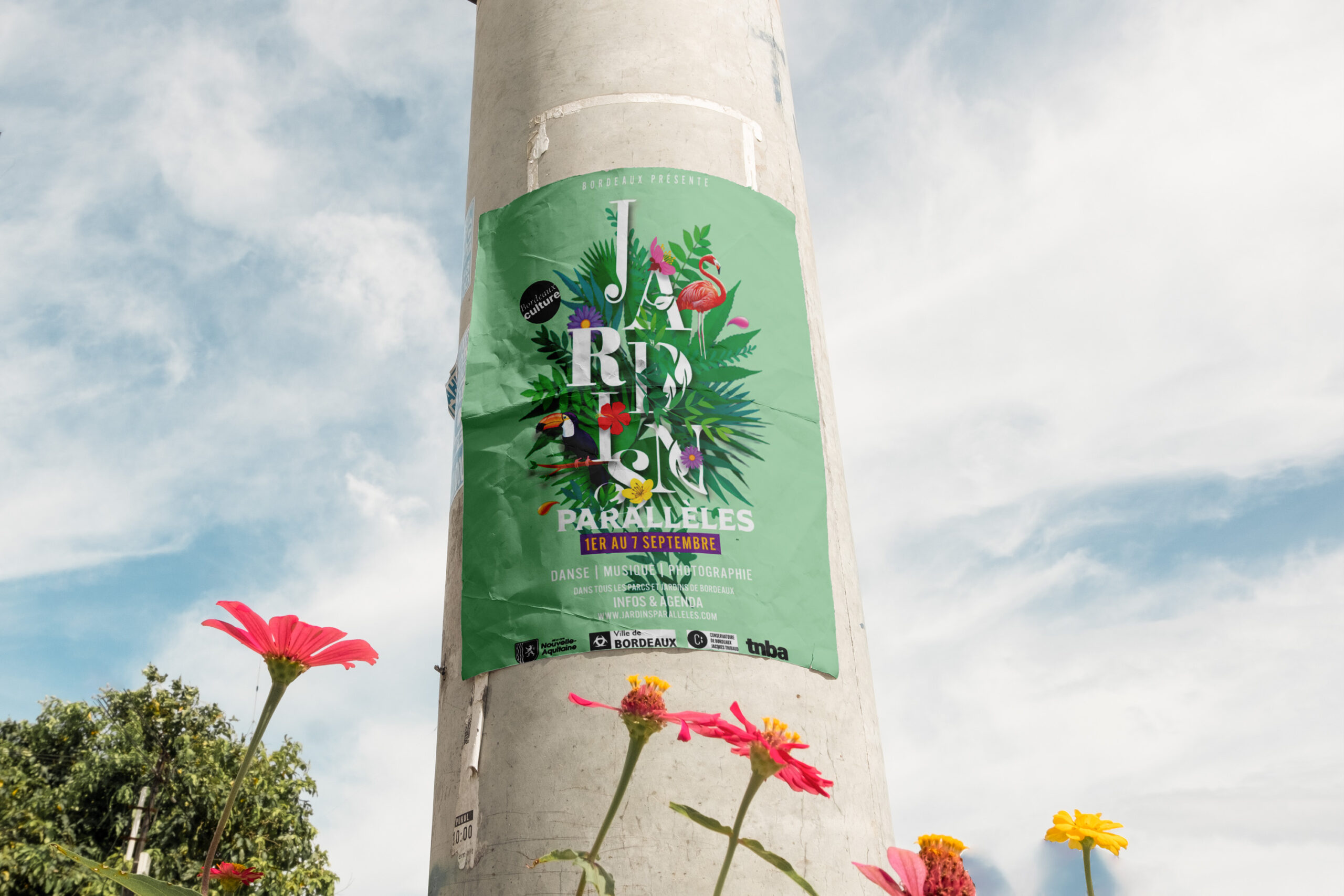 mockup de l’affiche jardins parallèles fait par Pamela Pautrot Designer à Bordeaux
