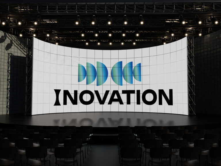 Mockup du logo Inovation sur grand écran fait par Paméla Pautrot Concepteur Designer UI